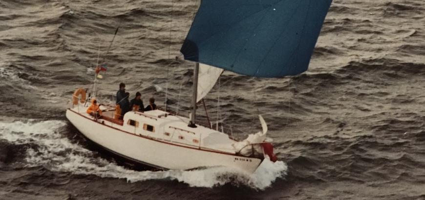 Lonnie and Larry Robinson racing in the Puget Sound.